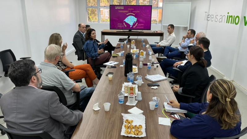 Reunião da Governança do Tecnosinos com a secretária Simone Stülp