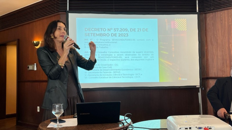 Secretária Simone Stülp explicou como funciona o programa Semicondutores RS